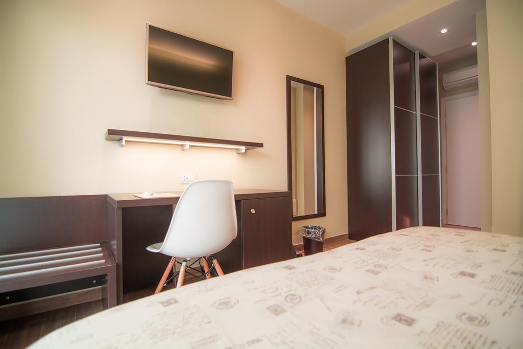 Locanda Dogana Bed & Breakfast Peschiera del Garda Room photo